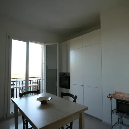Apartment Grazioso Non Lontano Dal Mare *